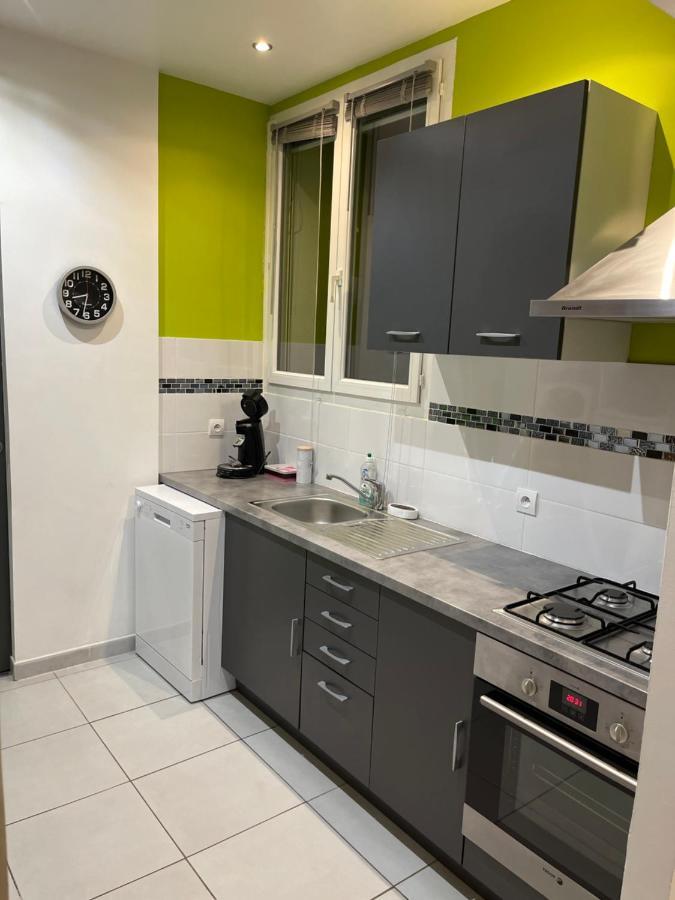 Justin Glandasse Apartment